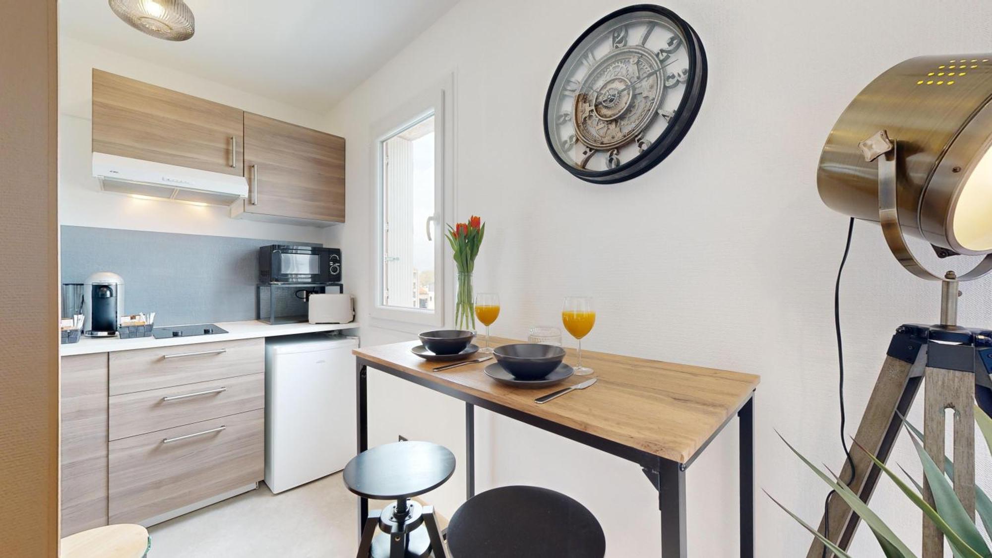 Expat Renting - L'orient Express - Parking - Wifi Apartment *